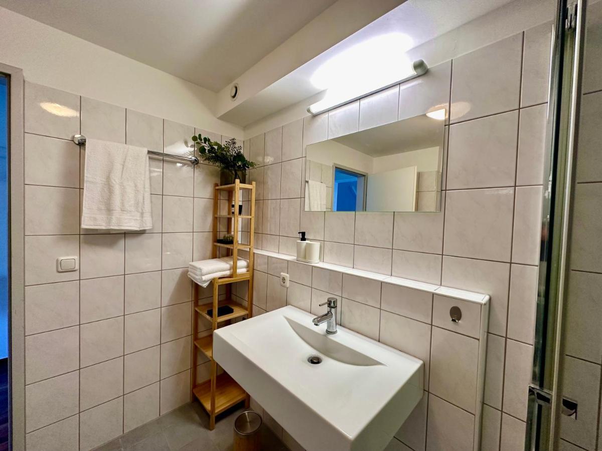 Designer Apartment Im Herzen Von Фулпмес Екстериор снимка
